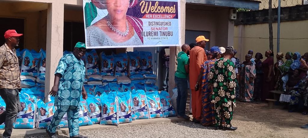 Remi Tinubu distributes 1000 bags of rice to Kwara widows, indigents 6 IMG 20251231 WA0013